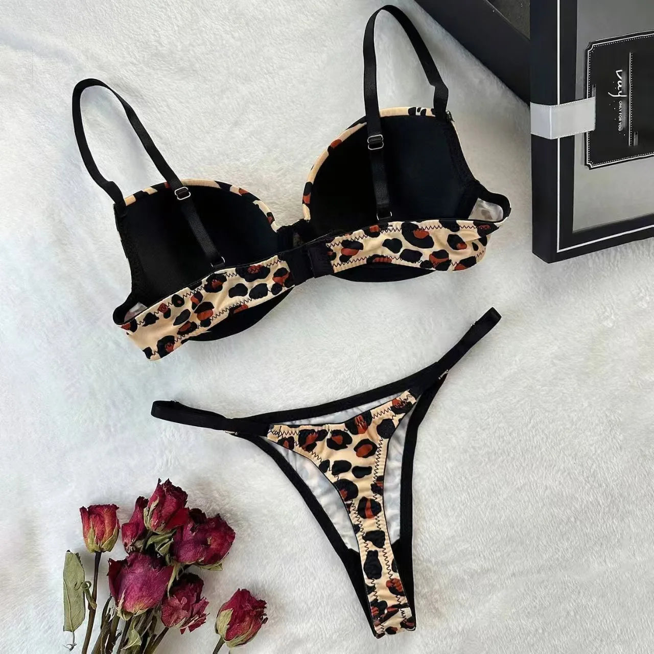 Leopard Print Bra & Panty Set – Stylish Push-Up Fit
