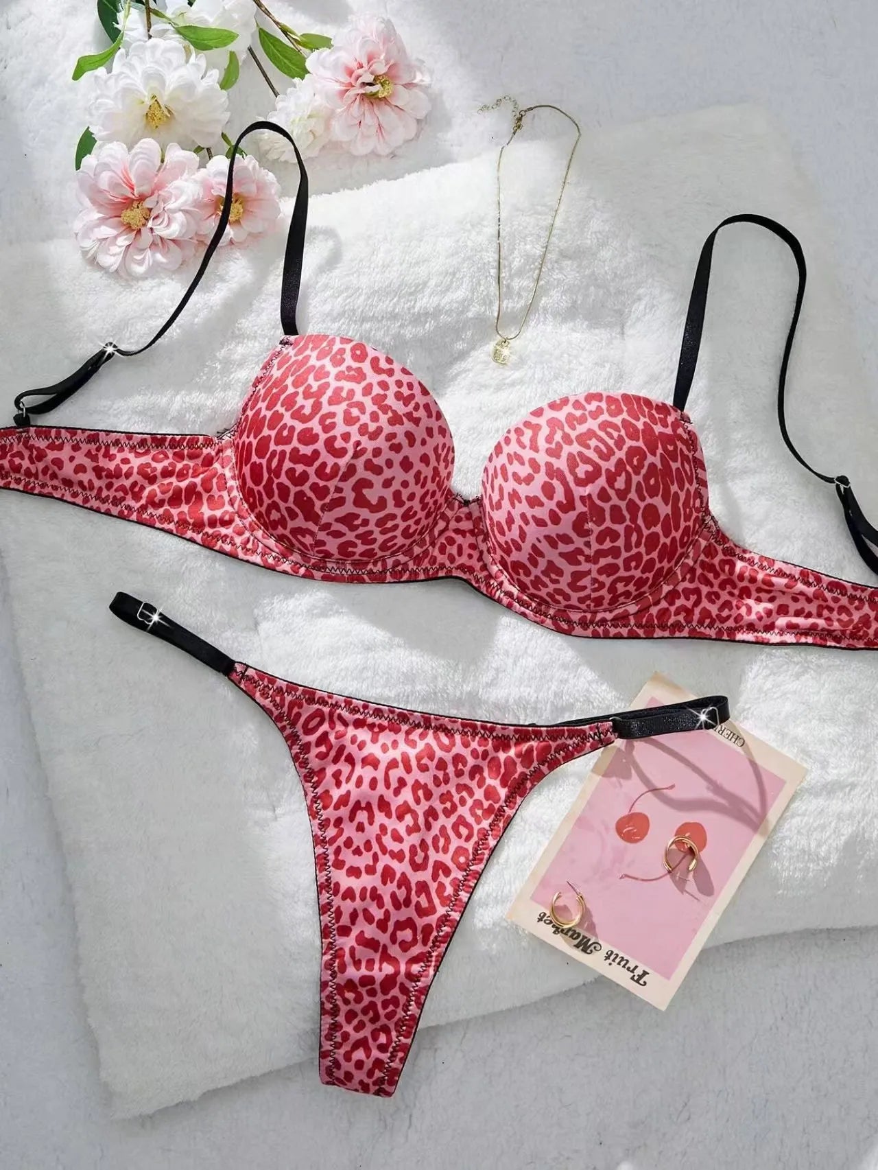 Leopard Print Bra & Panty Set – Stylish Push-Up Fit