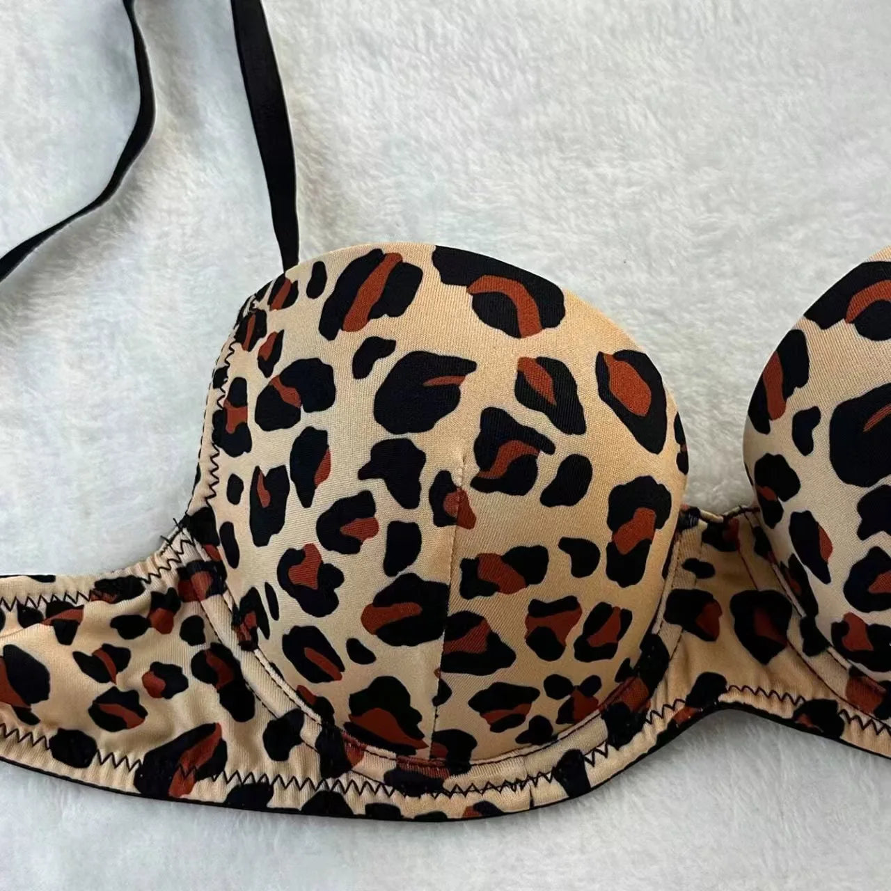 Leopard Print Bra & Panty Set – Stylish Push-Up Fit